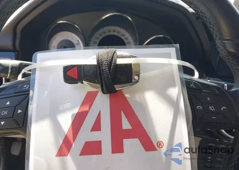 2014 Mercedes-Benz Glk 350 z USA, uszkodzony, nr VIN WDCGG5HB9EG169682